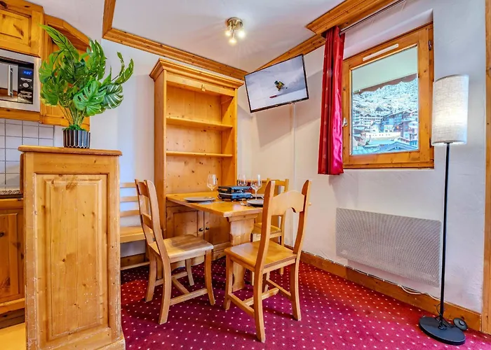 Charming 1 Bedroom Ski-in Out 4p - L'eskival